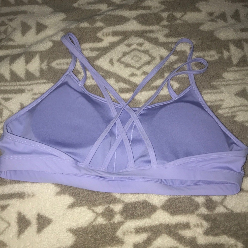 Women’s reebok sports bra